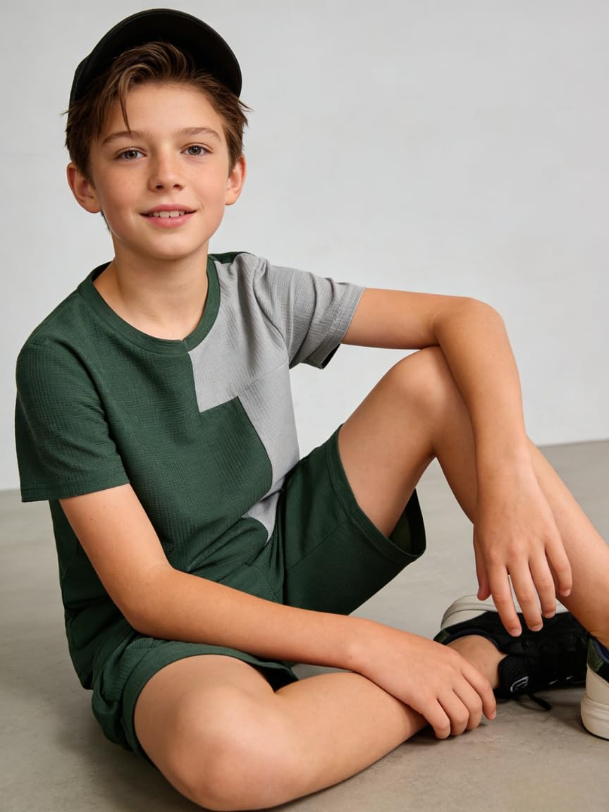 Azmxynol Tween Boys Clothes Daily Casual Short Sleeve Top + Cargo Shorts 2 Pieces Outfit Set, Size 6-14 Years