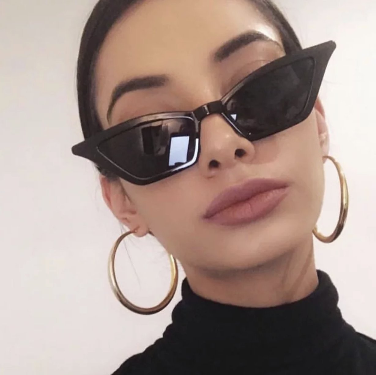 W&Y YING Small Cat Eye Sunglasses for Men and Women Skinny Retro Frame Y2K Shades Trendy Fun Fashion Glasses