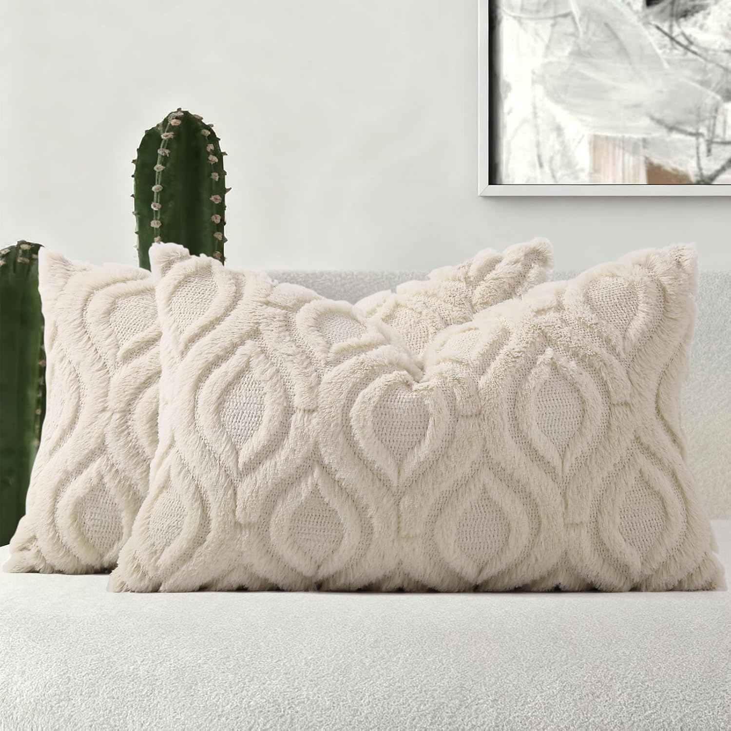 decorUhome Throw Pillow Covers 18x18 Inch Set of 2, Soft Plush Faux Wool Cream White Solid Couch Pillow Covers, Accent Farmhouse Neutral Square Pillow Cases for Sofa Bed Living Room