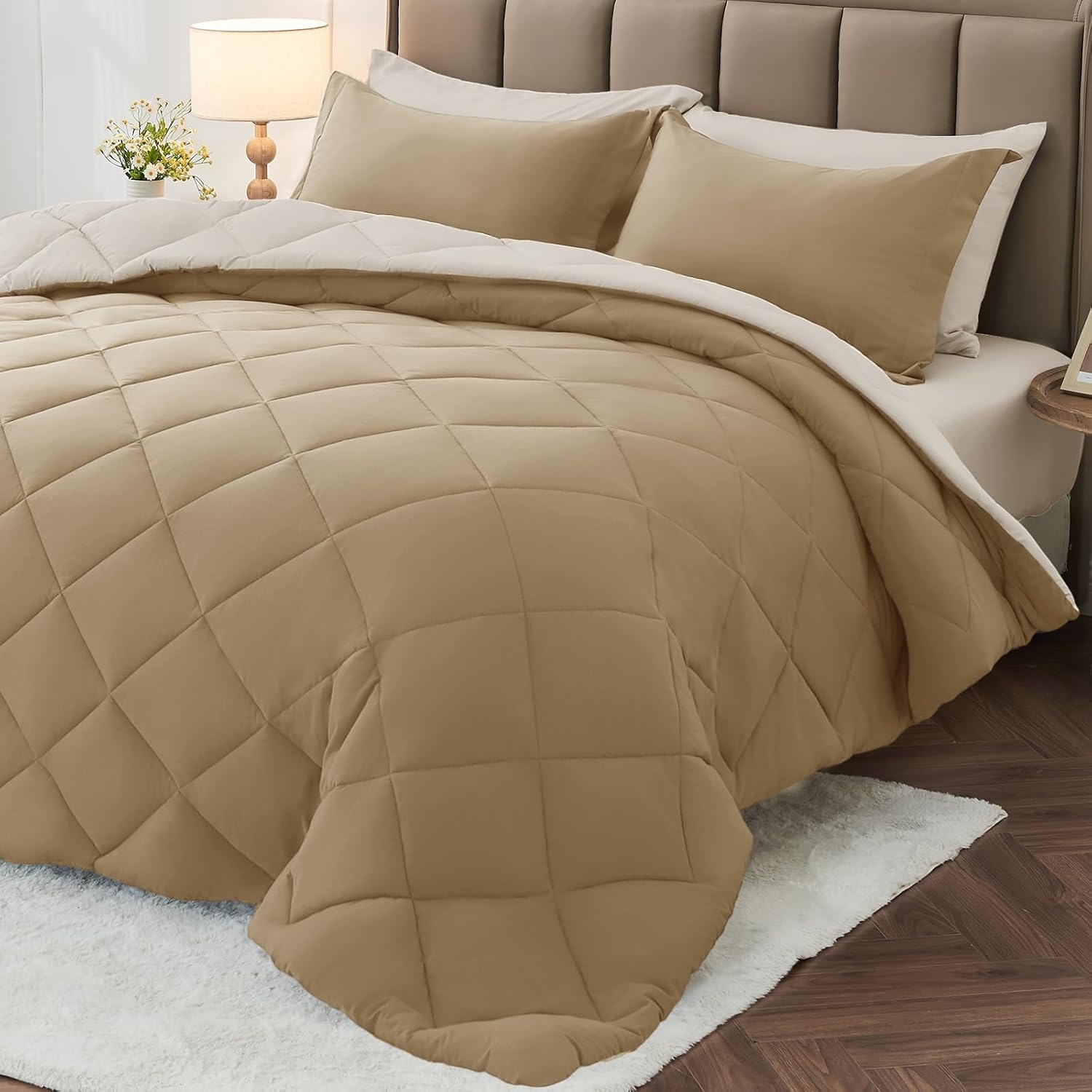 MUXHOMO 7 Pieces King Comforter Set, Reversible Bed in a Bag King Size, All Season Bedding Set with Comforter, Flat Sheet, Fitted Sheet, Pillowcases & Shams, Red & Black