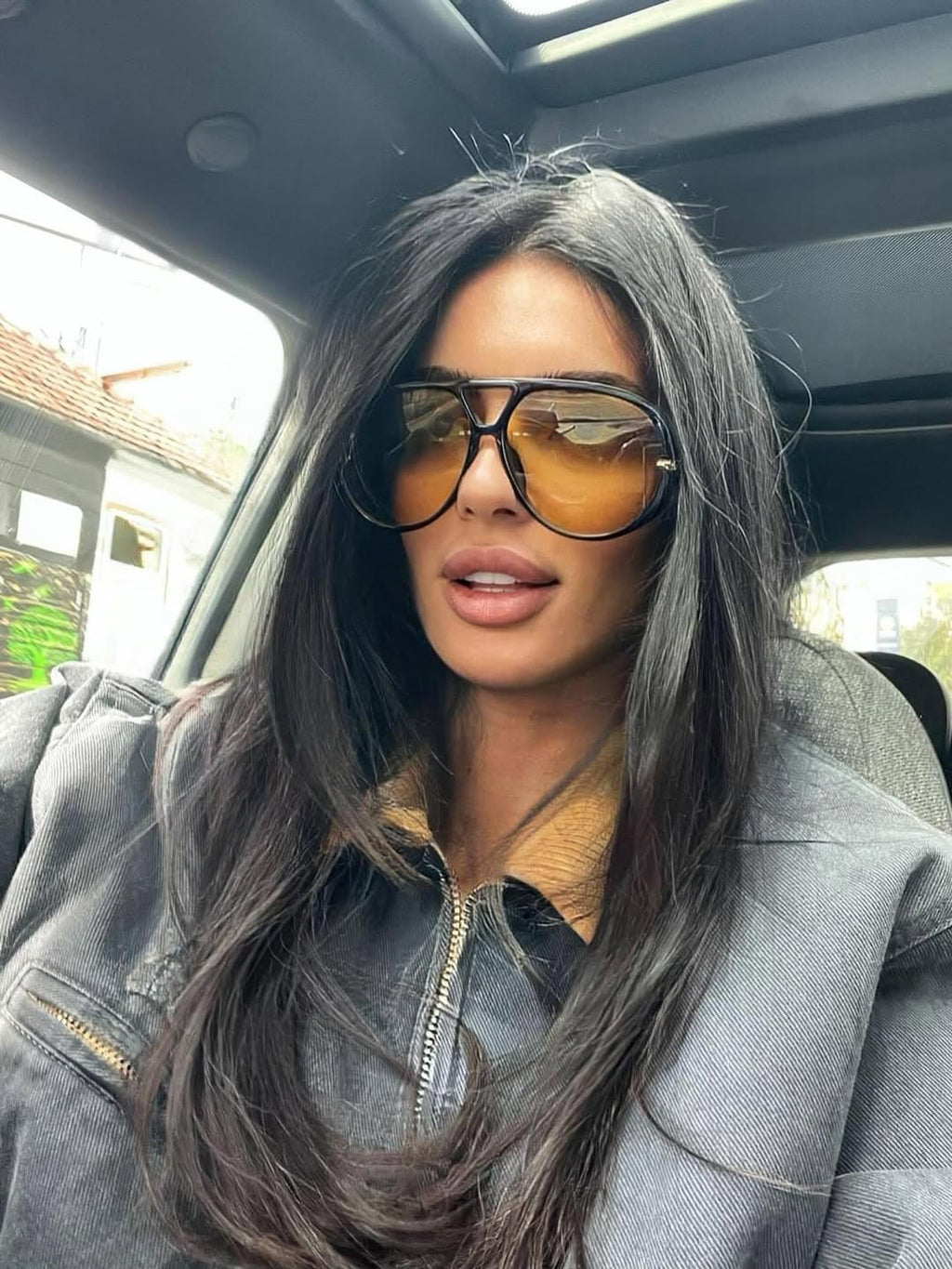 GUVIVI Retro Gold Aviator Sunglasses for Women Men, 2026 Metal Oversized 70s Aviators Black Vacation Beach Sun Glasses