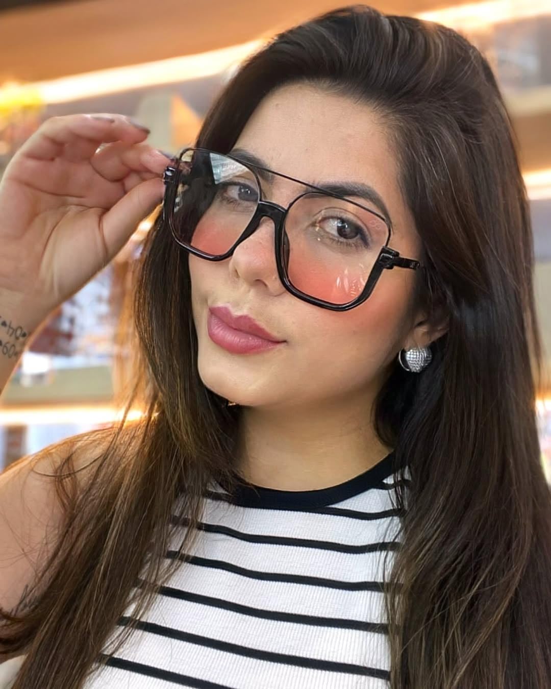 GUVIVI Retro Oversized Aviator Sunglasses for Women Men Square Double Bridge Pilot Sun Glasses 70s Trendy Shades
