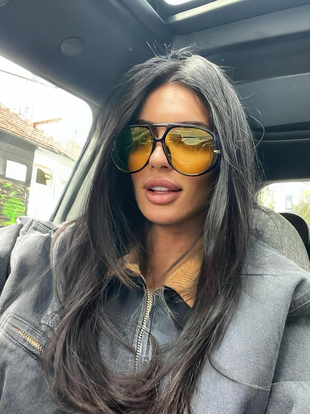GUVIVI Retro Gold Aviator Sunglasses for Women Men, 2026 Metal Oversized 70s Aviators Black Vacation Beach Sun Glasses