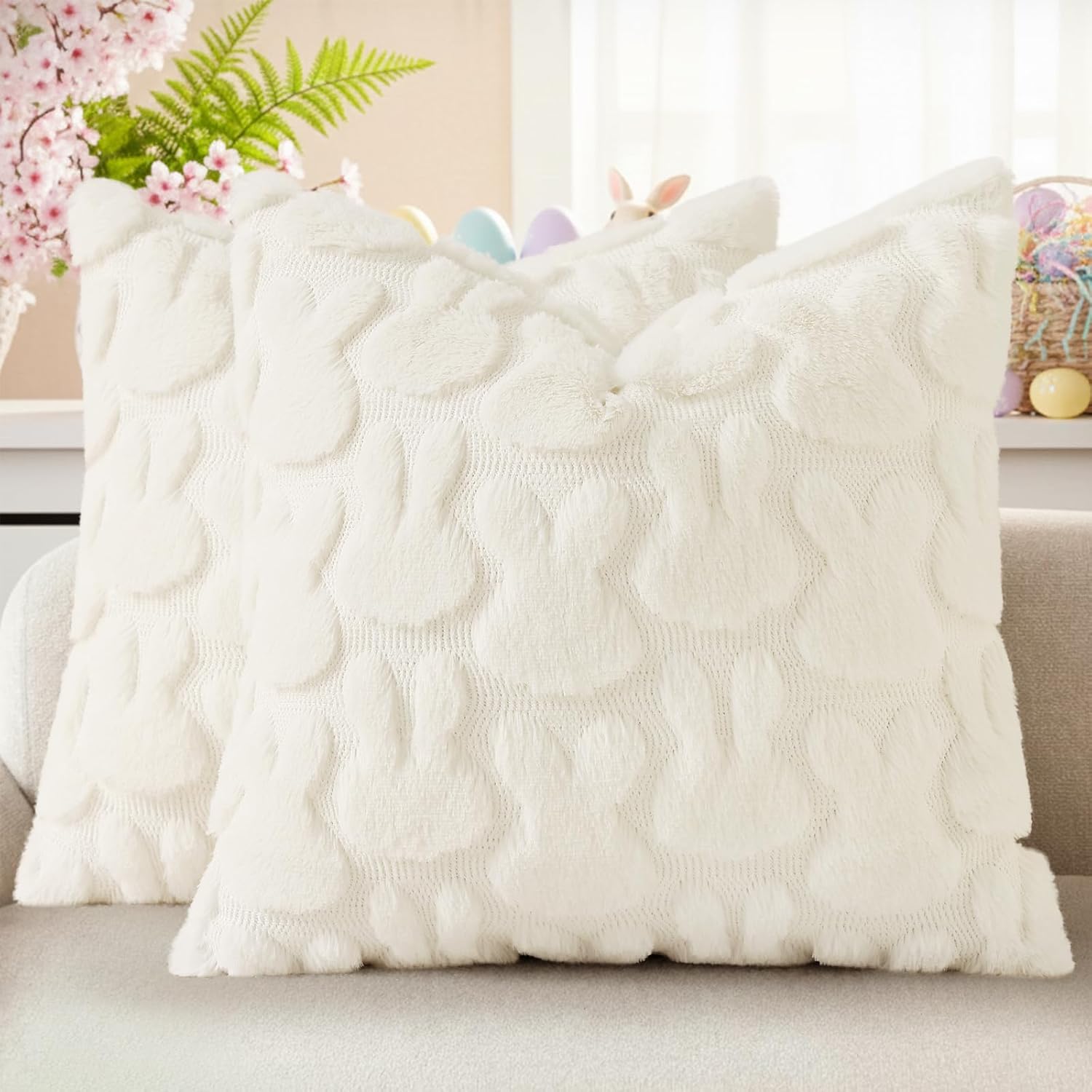 decorUhome Throw Pillow Covers 18x18 Inch Set of 2, Soft Plush Faux Wool Cream White Solid Couch Pillow Covers, Accent Farmhouse Neutral Square Pillow Cases for Sofa Bed Living Room