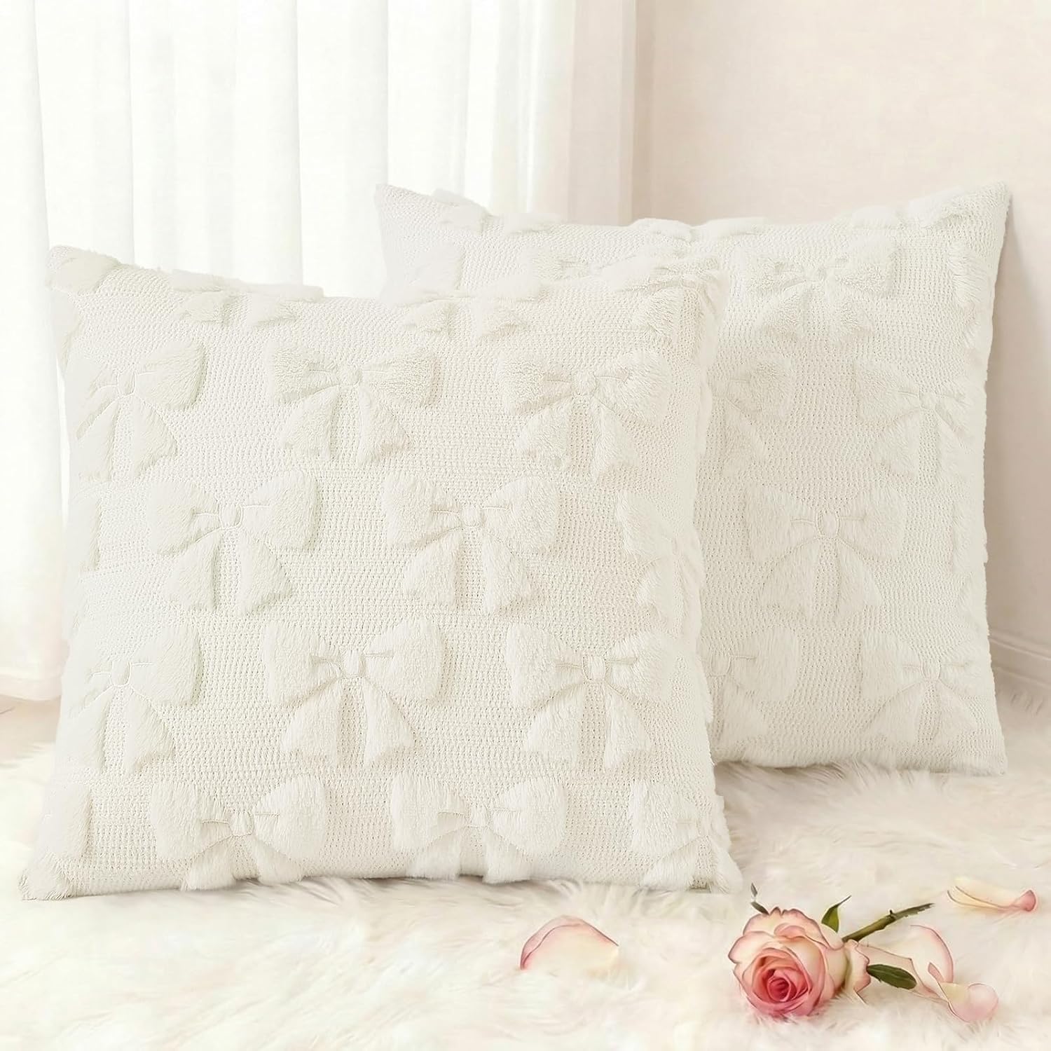 decorUhome Throw Pillow Covers 18x18 Inch Set of 2, Soft Plush Faux Wool Cream White Solid Couch Pillow Covers, Accent Farmhouse Neutral Square Pillow Cases for Sofa Bed Living Room