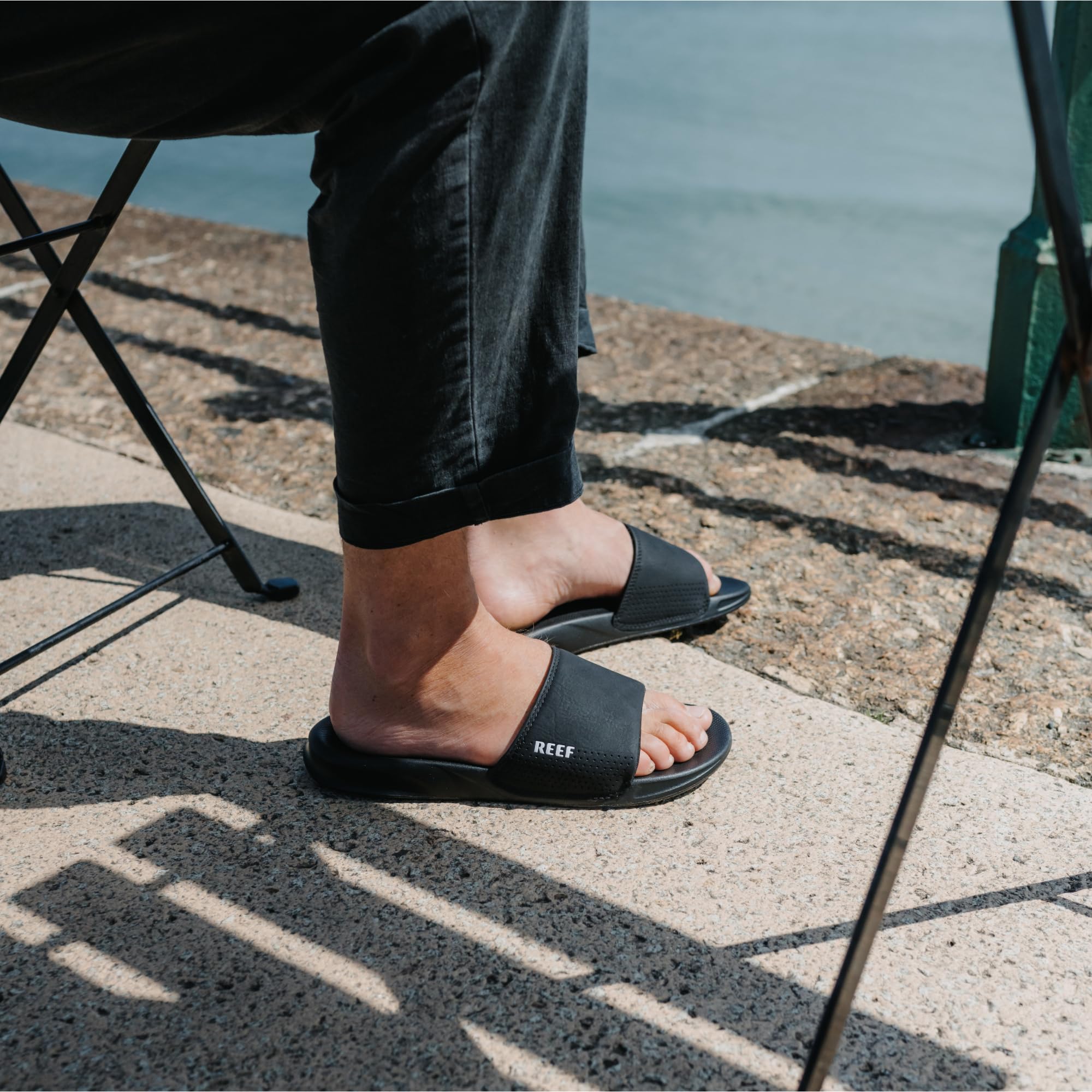 REEF Men's One Slide Sandals