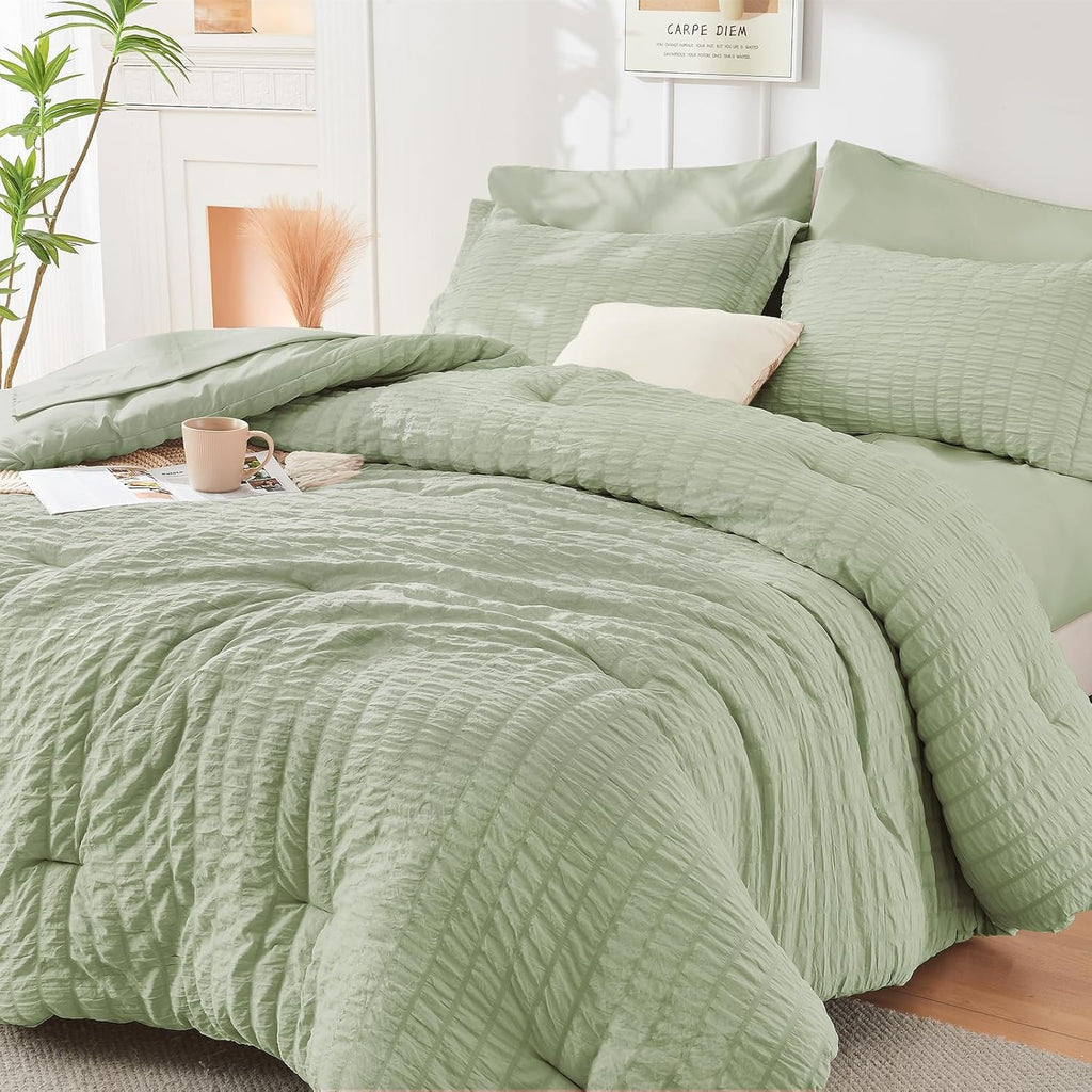 HYMOKEGE 7 Piece King Size Comforter Set Seersucker, All Season Luxury Bed in a Bag for Bedroom, Bedding Set with Comforters, Sheets, Pillowcases & Shams, Dark Grey