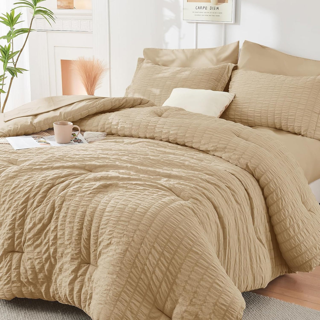 HYMOKEGE 7 Piece King Size Comforter Set Seersucker, All Season Luxury Bed in a Bag for Bedroom, Bedding Set with Comforters, Sheets, Pillowcases & Shams, Dark Grey