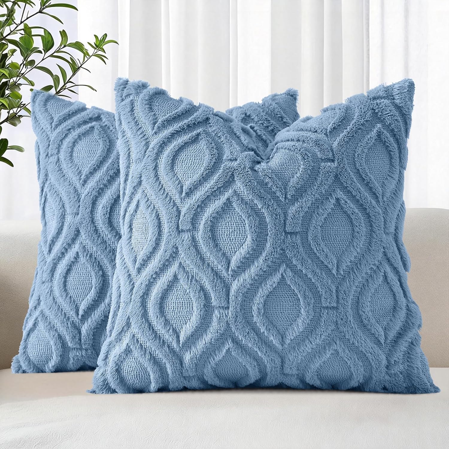 decorUhome Throw Pillow Covers 18x18 Inch Set of 2, Soft Plush Faux Wool Cream White Solid Couch Pillow Covers, Accent Farmhouse Neutral Square Pillow Cases for Sofa Bed Living Room