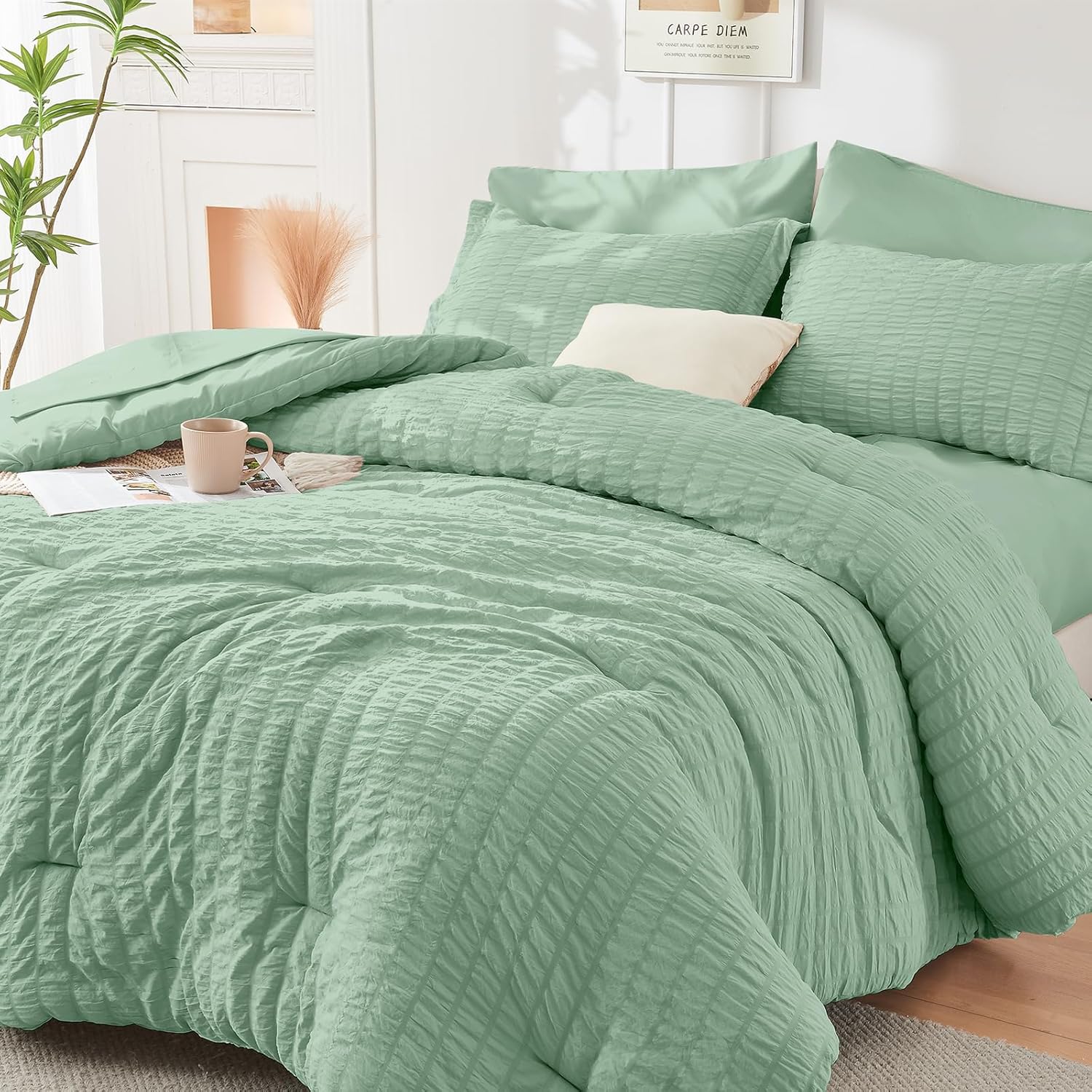 HYMOKEGE 7 Piece King Size Comforter Set Seersucker, All Season Luxury Bed in a Bag for Bedroom, Bedding Set with Comforters, Sheets, Pillowcases & Shams, Dark Grey