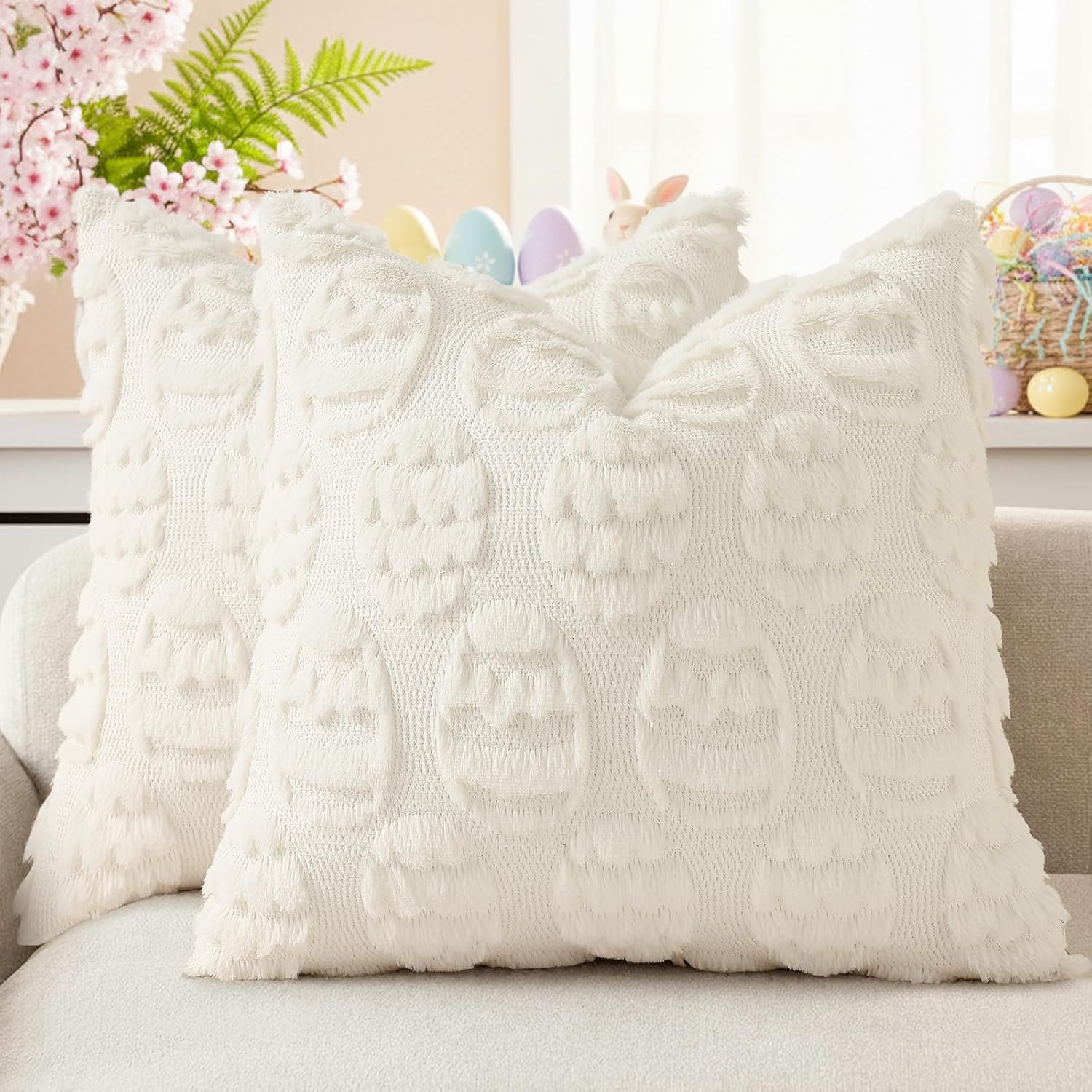 decorUhome Throw Pillow Covers 18x18 Inch Set of 2, Soft Plush Faux Wool Cream White Solid Couch Pillow Covers, Accent Farmhouse Neutral Square Pillow Cases for Sofa Bed Living Room
