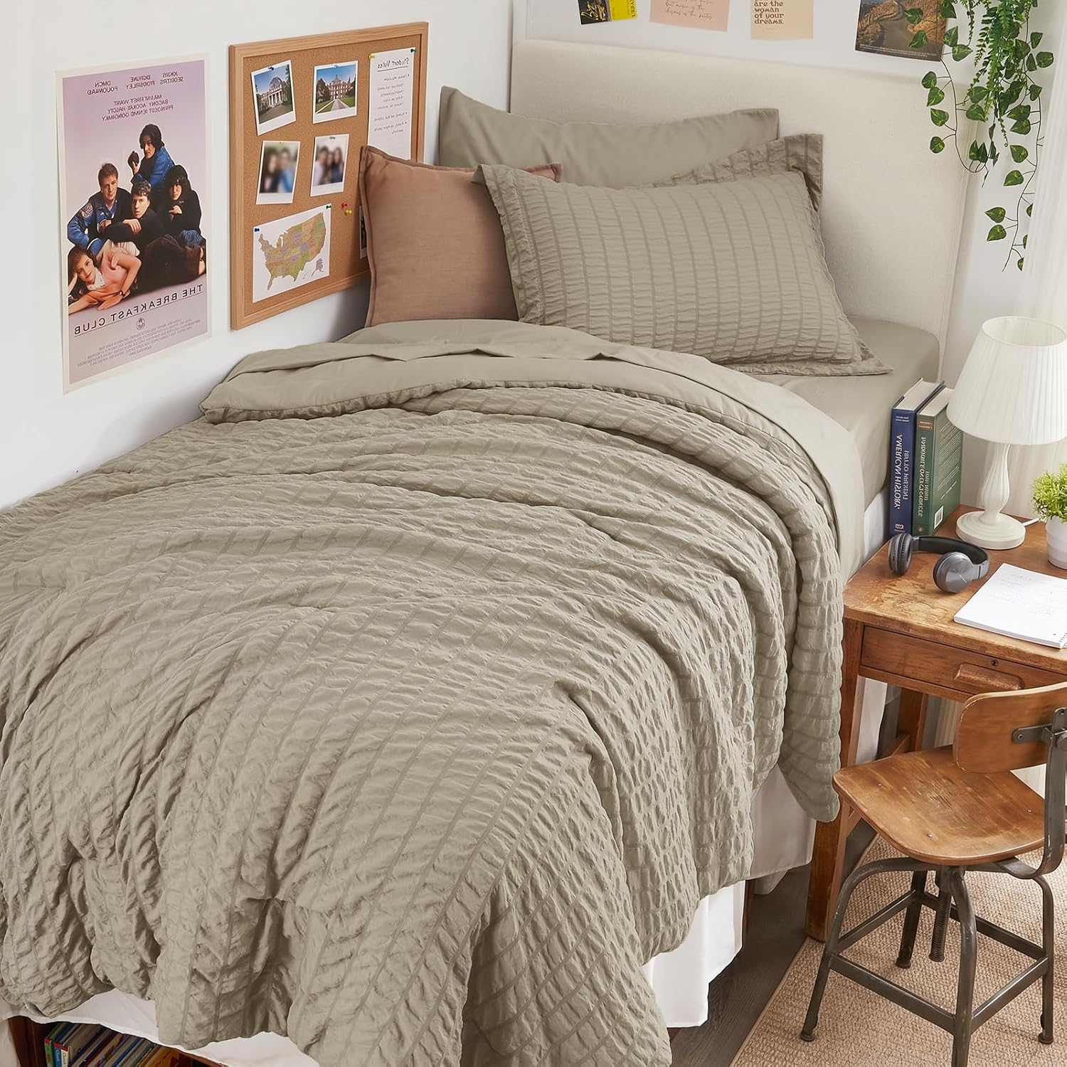 HYMOKEGE 7 Piece King Size Comforter Set Seersucker, All Season Luxury Bed in a Bag for Bedroom, Bedding Set with Comforters, Sheets, Pillowcases & Shams, Dark Grey