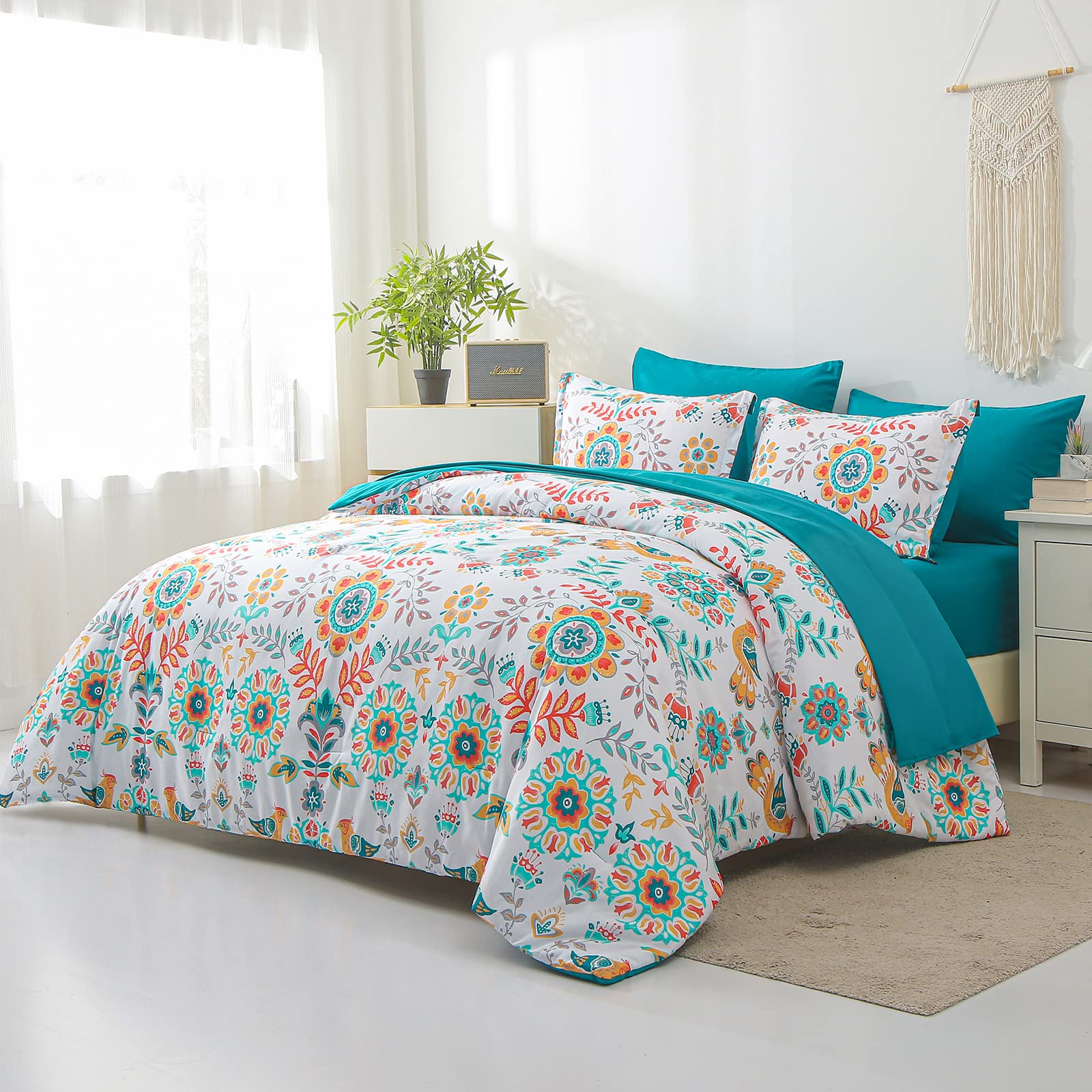 DHSFKBE 7 Piece Bed in a Bag Floral Comforter Set, Botanical Flowers Comforter and Sheet Set, Soft Microfiber Lightweight Bedding Comforter Set for All Season(Dark Floral, King)