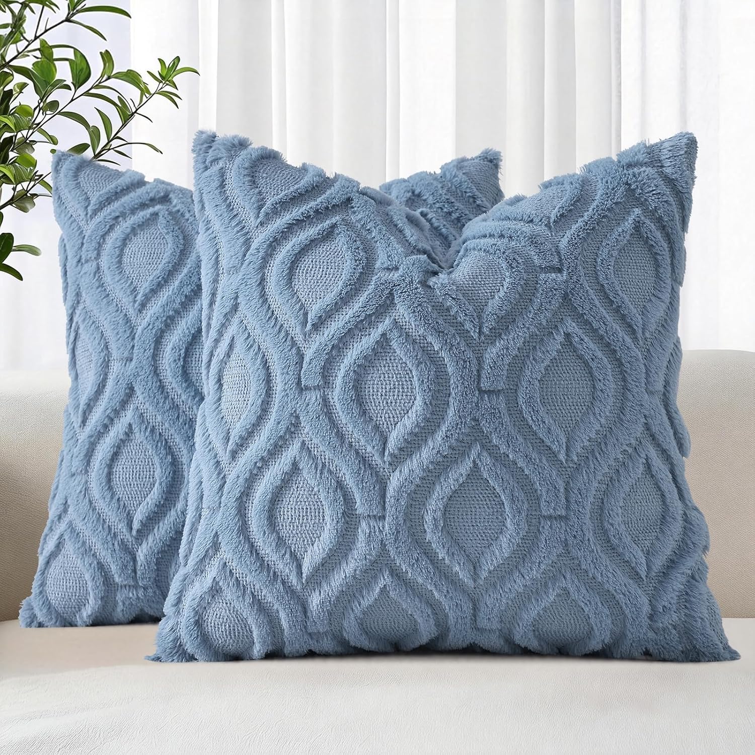 decorUhome Throw Pillow Covers 18x18 Inch Set of 2, Soft Plush Faux Wool Cream White Solid Couch Pillow Covers, Accent Farmhouse Neutral Square Pillow Cases for Sofa Bed Living Room
