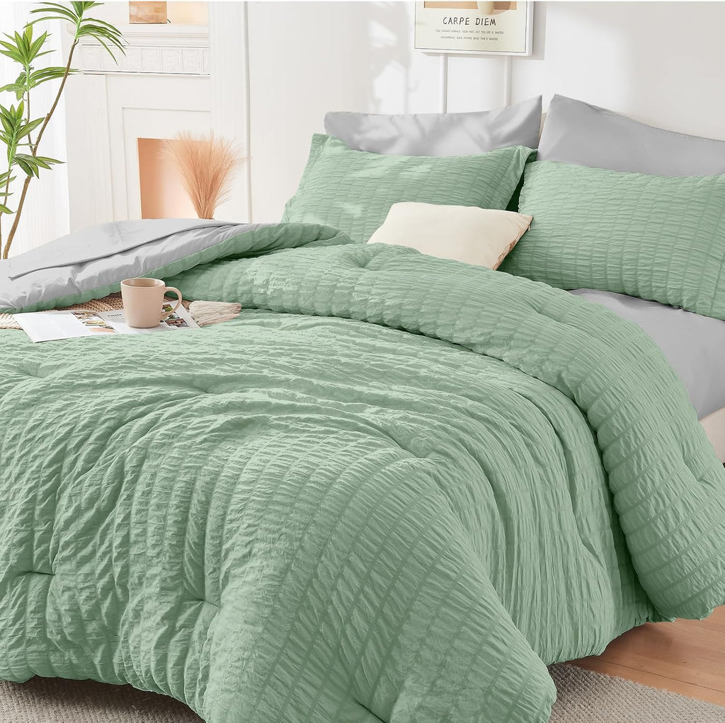 HYMOKEGE 7 Piece King Size Comforter Set Seersucker, All Season Luxury Bed in a Bag for Bedroom, Bedding Set with Comforters, Sheets, Pillowcases & Shams, Dark Grey