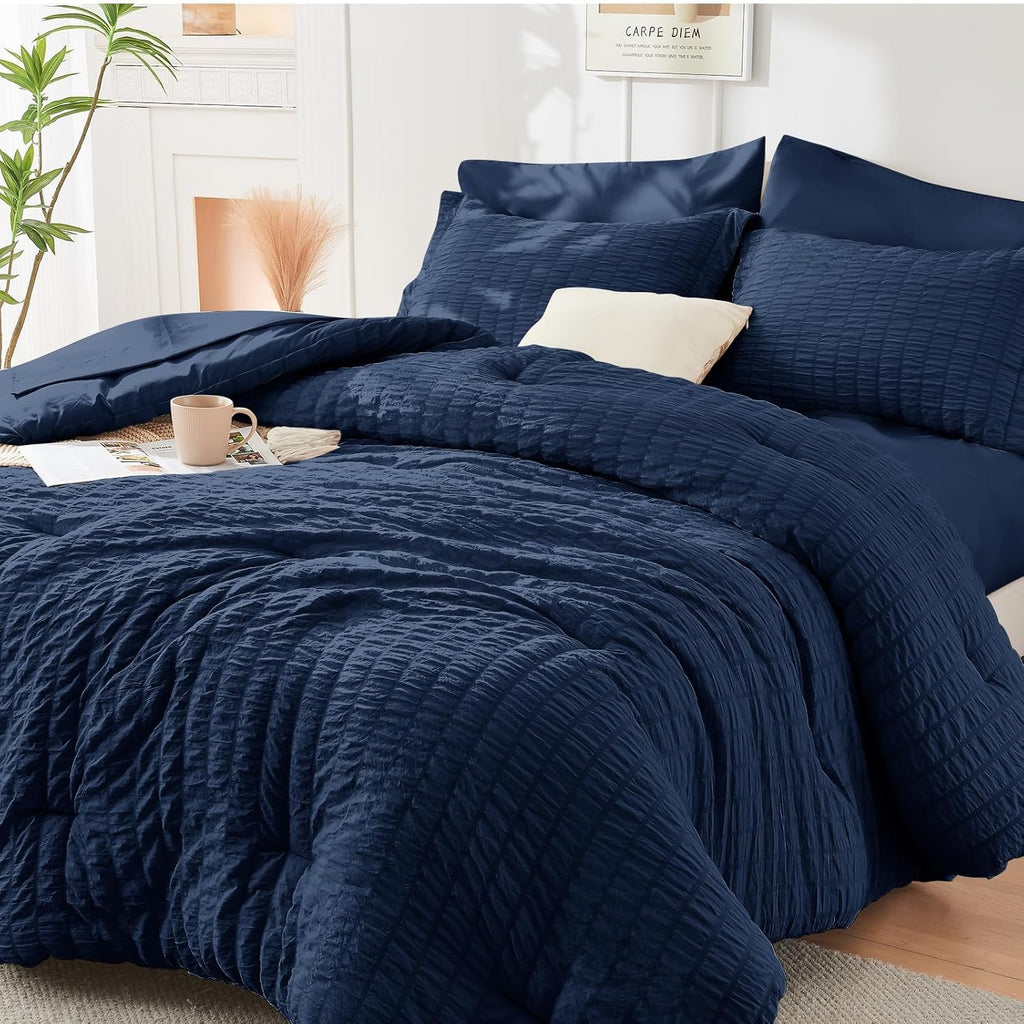 HYMOKEGE 7 Piece King Size Comforter Set Seersucker, All Season Luxury Bed in a Bag for Bedroom, Bedding Set with Comforters, Sheets, Pillowcases & Shams, Dark Grey