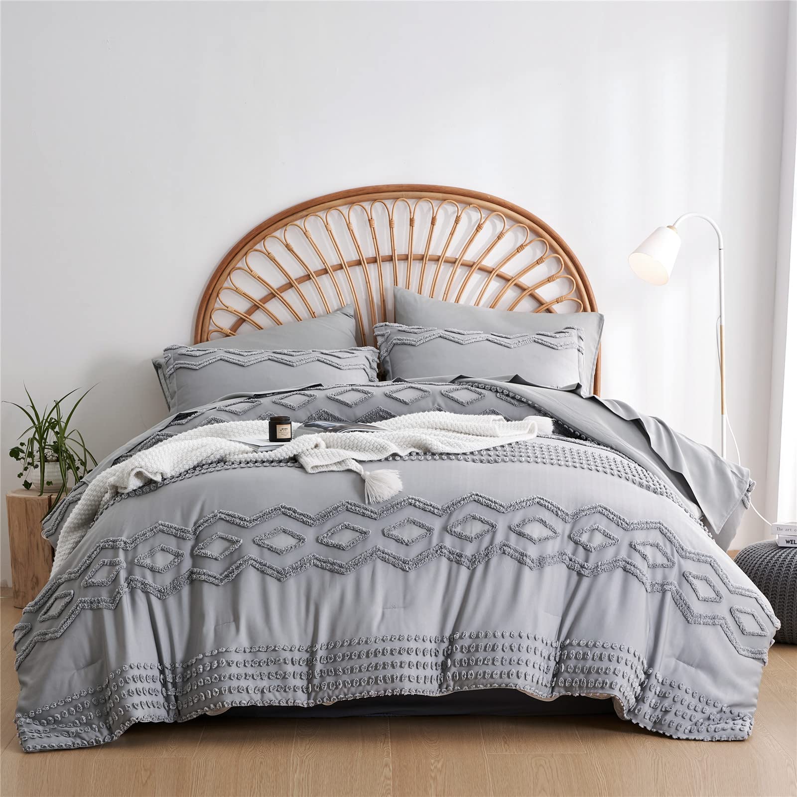 KAKIJUMN Grey Tufted Comforter Set King Size 7 Piece Bed in a Bag, Shabby Chic Boho Comforter and Sheet Set, Pom Pom Textured Bed Set, All Season Soft Microfiber Complete Bedding Set(Grey,King)