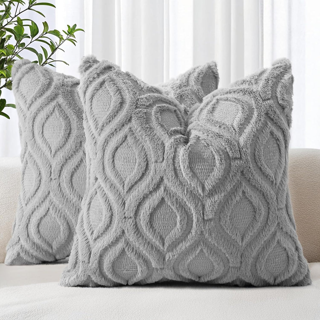 decorUhome Throw Pillow Covers 18x18 Inch Set of 2, Soft Plush Faux Wool Cream White Solid Couch Pillow Covers, Accent Farmhouse Neutral Square Pillow Cases for Sofa Bed Living Room