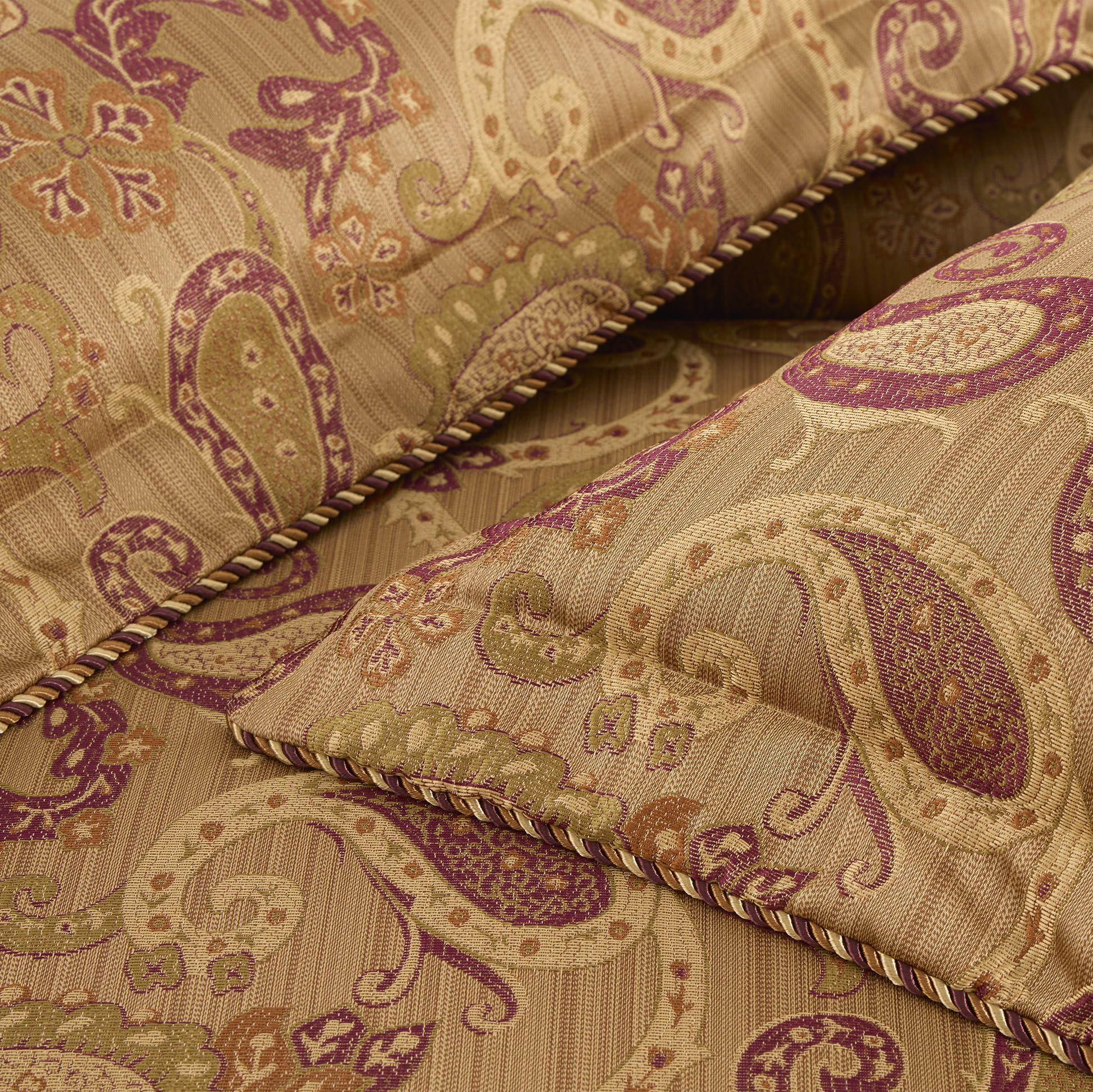 Chezmoi Collection Adelle 7-Piece Paisley Jacquard Embroidered Comforter Bedding Set, King Size