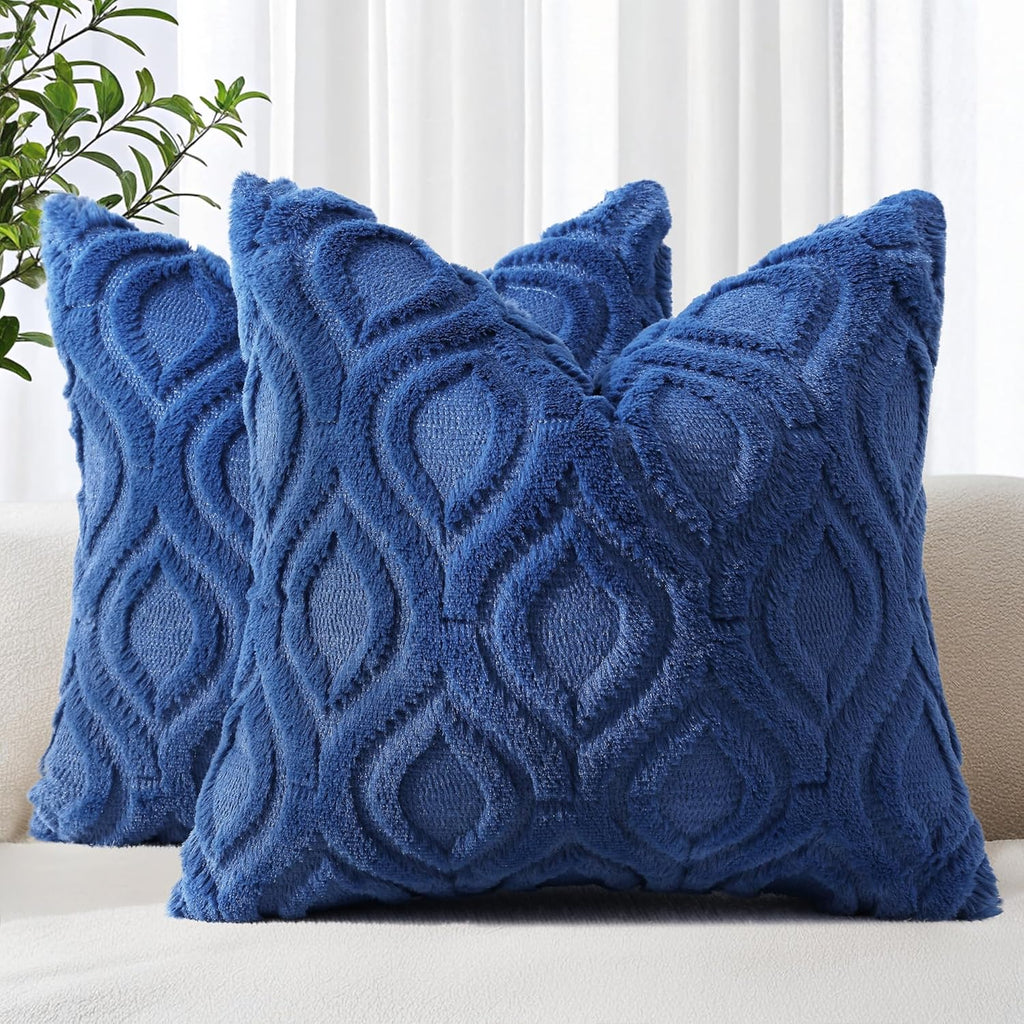 decorUhome Throw Pillow Covers 18x18 Inch Set of 2, Soft Plush Faux Wool Cream White Solid Couch Pillow Covers, Accent Farmhouse Neutral Square Pillow Cases for Sofa Bed Living Room