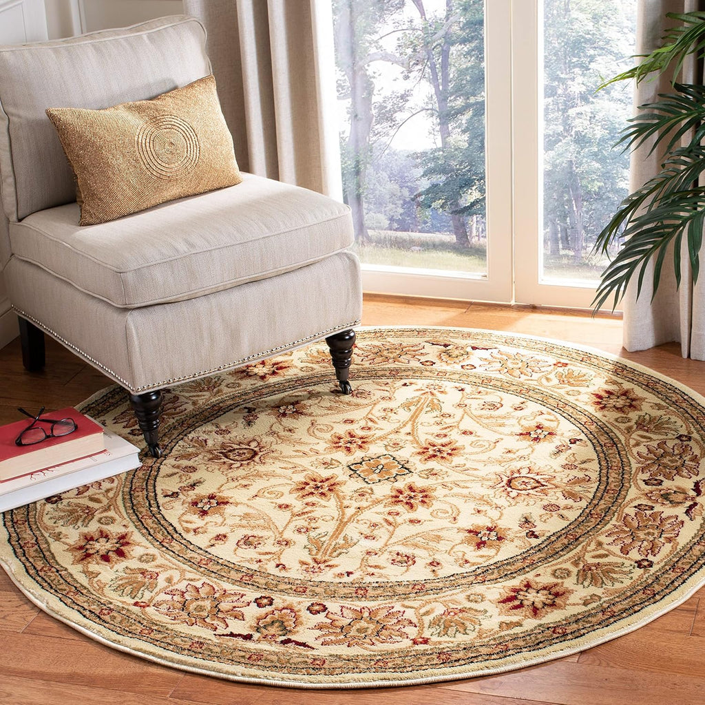 SAFAVIEH Lyndhurst Collection Area Rug - 5'3" x 7'6", Ivory & Red, Traditional Oriental Design, Non-Shedding & Easy Care, Ideal for High Traffic Areas in Living Room, Bedroom (LNH212K)