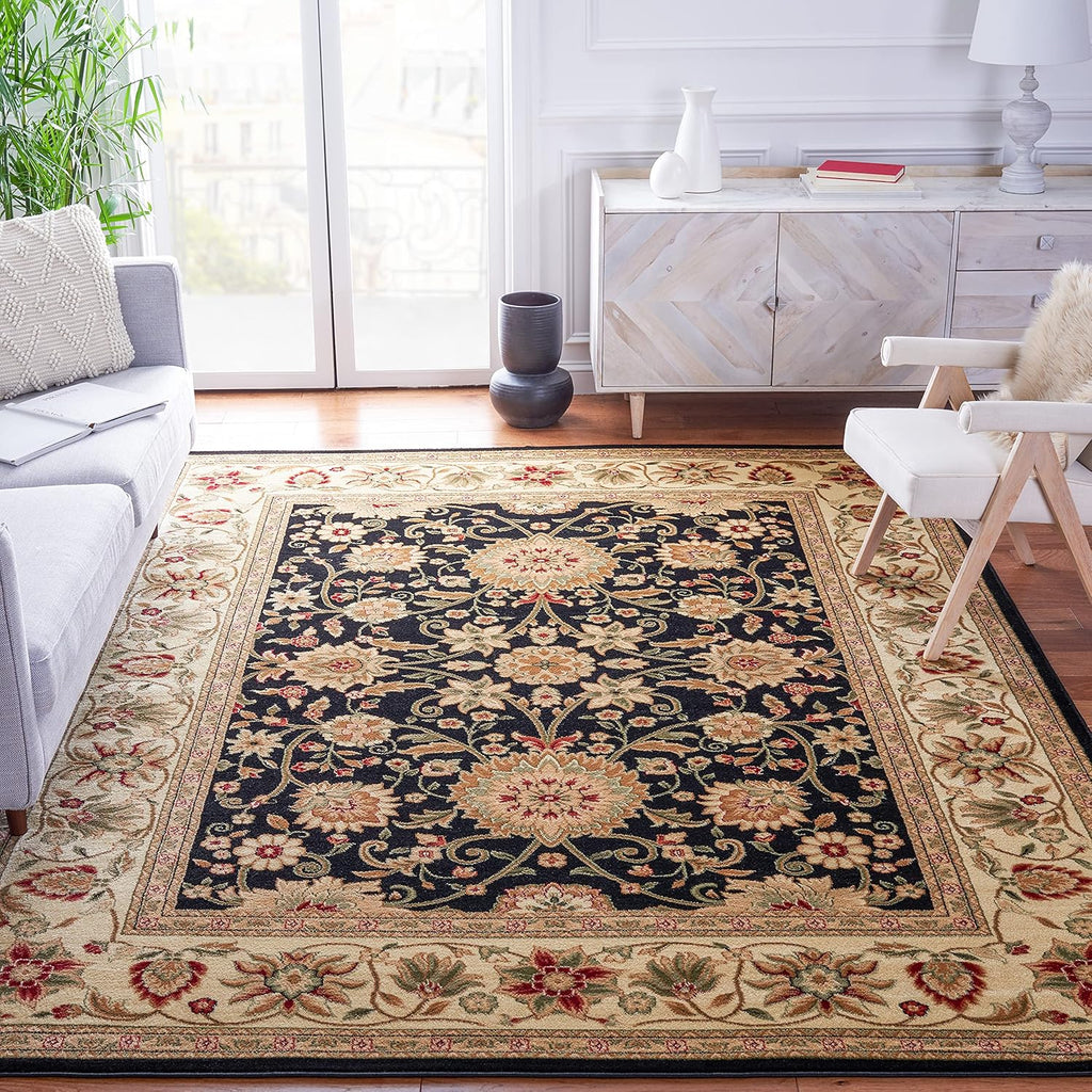 SAFAVIEH Lyndhurst Collection Area Rug - 5'3" x 7'6", Ivory & Red, Traditional Oriental Design, Non-Shedding & Easy Care, Ideal for High Traffic Areas in Living Room, Bedroom (LNH212K)