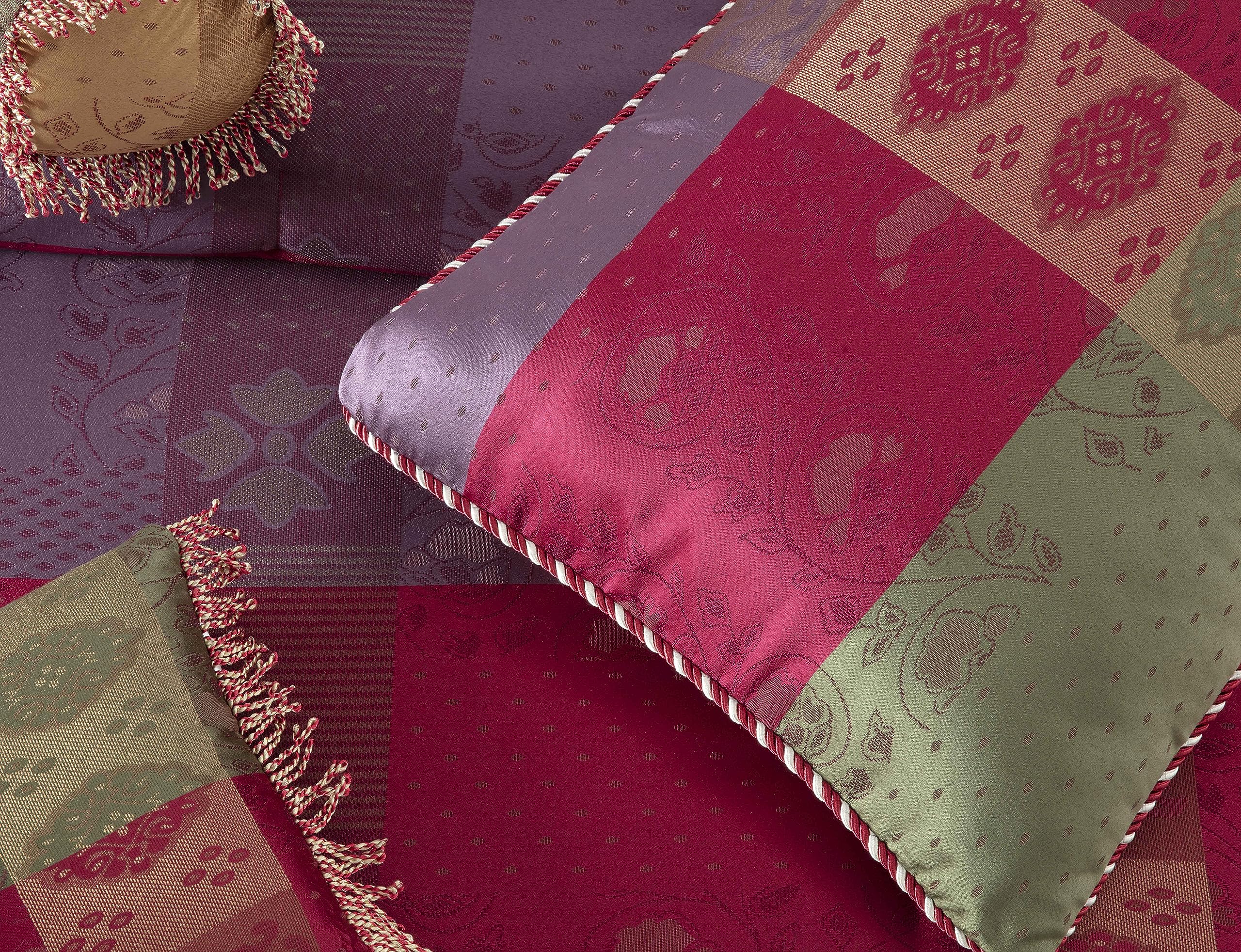 Chezmoi Collection Adelle 7-Piece Paisley Jacquard Embroidered Comforter Bedding Set, King Size