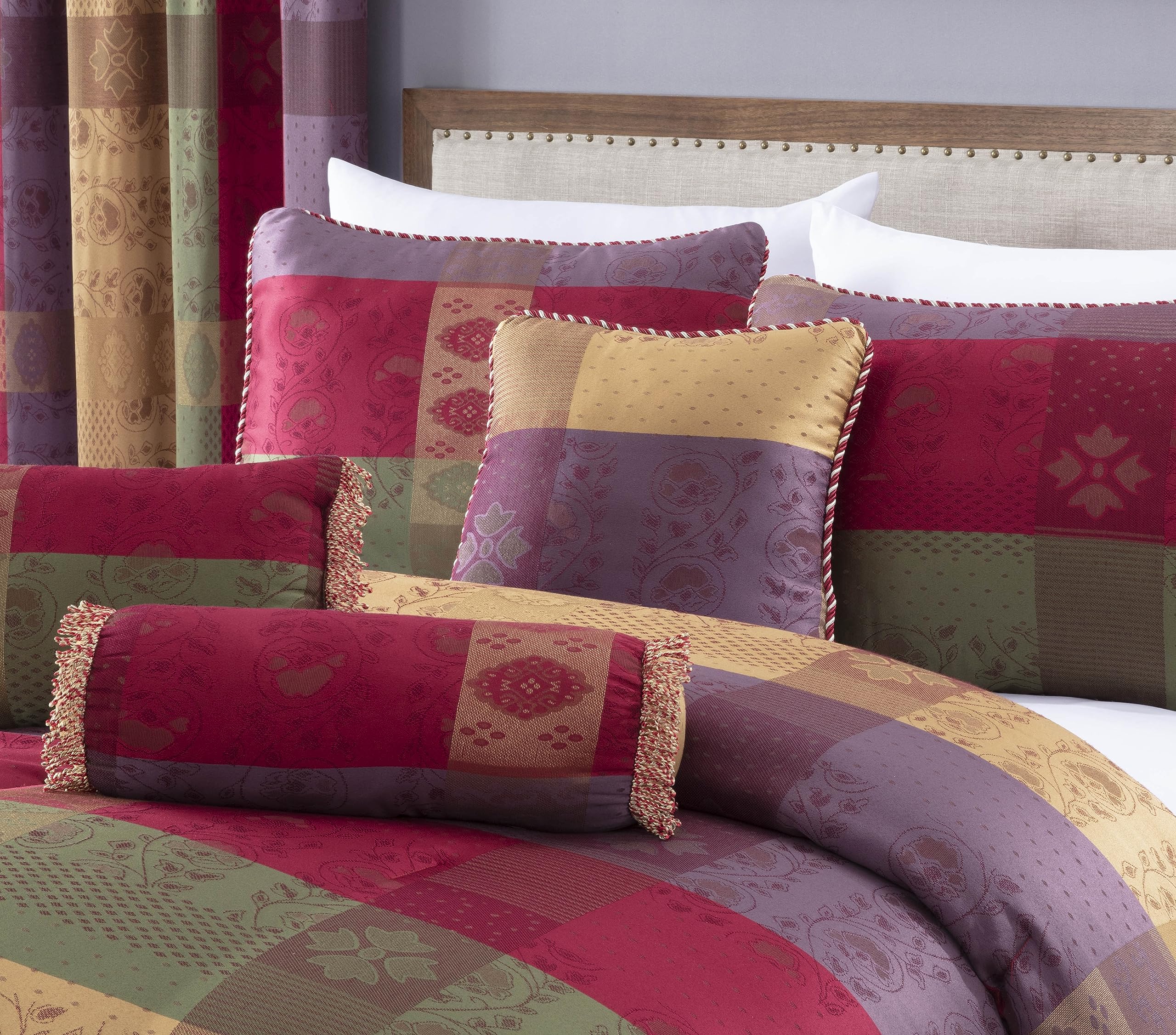 Chezmoi Collection Adelle 7-Piece Paisley Jacquard Embroidered Comforter Bedding Set, King Size